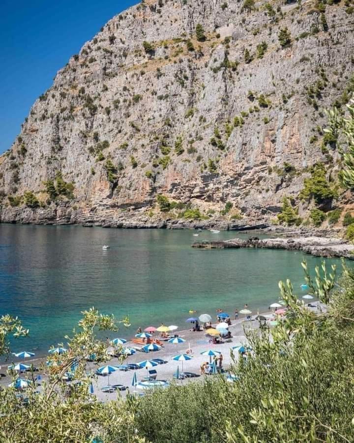 Villa Luisa Sul Mare Капитело Екстериор снимка